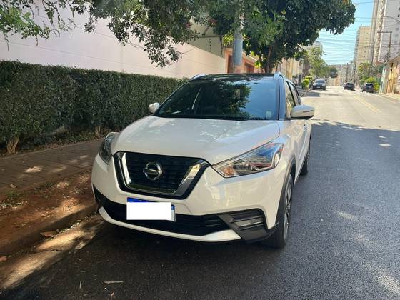 NISSAN KICKS 1.6 16V FLEXSTART SL 4P XTRONIC